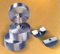 供應各類模具及五金工具 鎢鋼模具、拉絲模具、絞線模、聚晶模具全方位解析